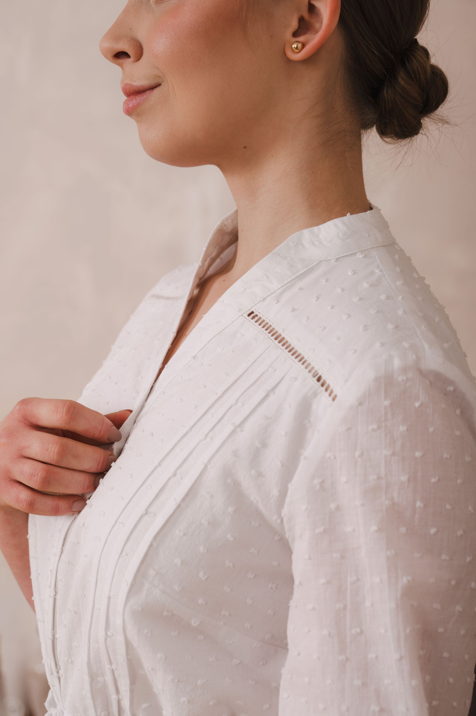 'Crisp Cotton Elegance' midi dress