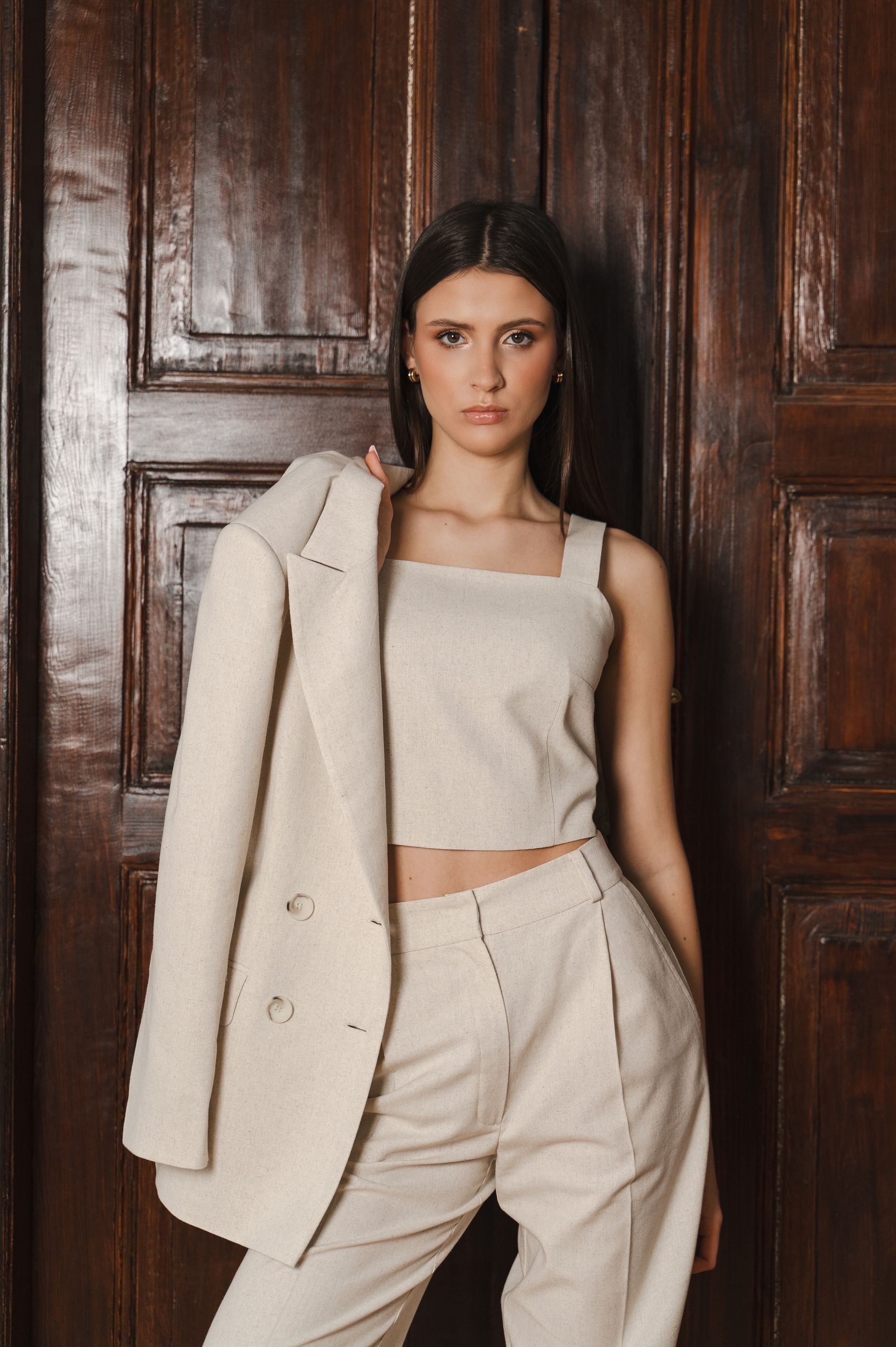 Elegant "Natural Sophistication" trousers