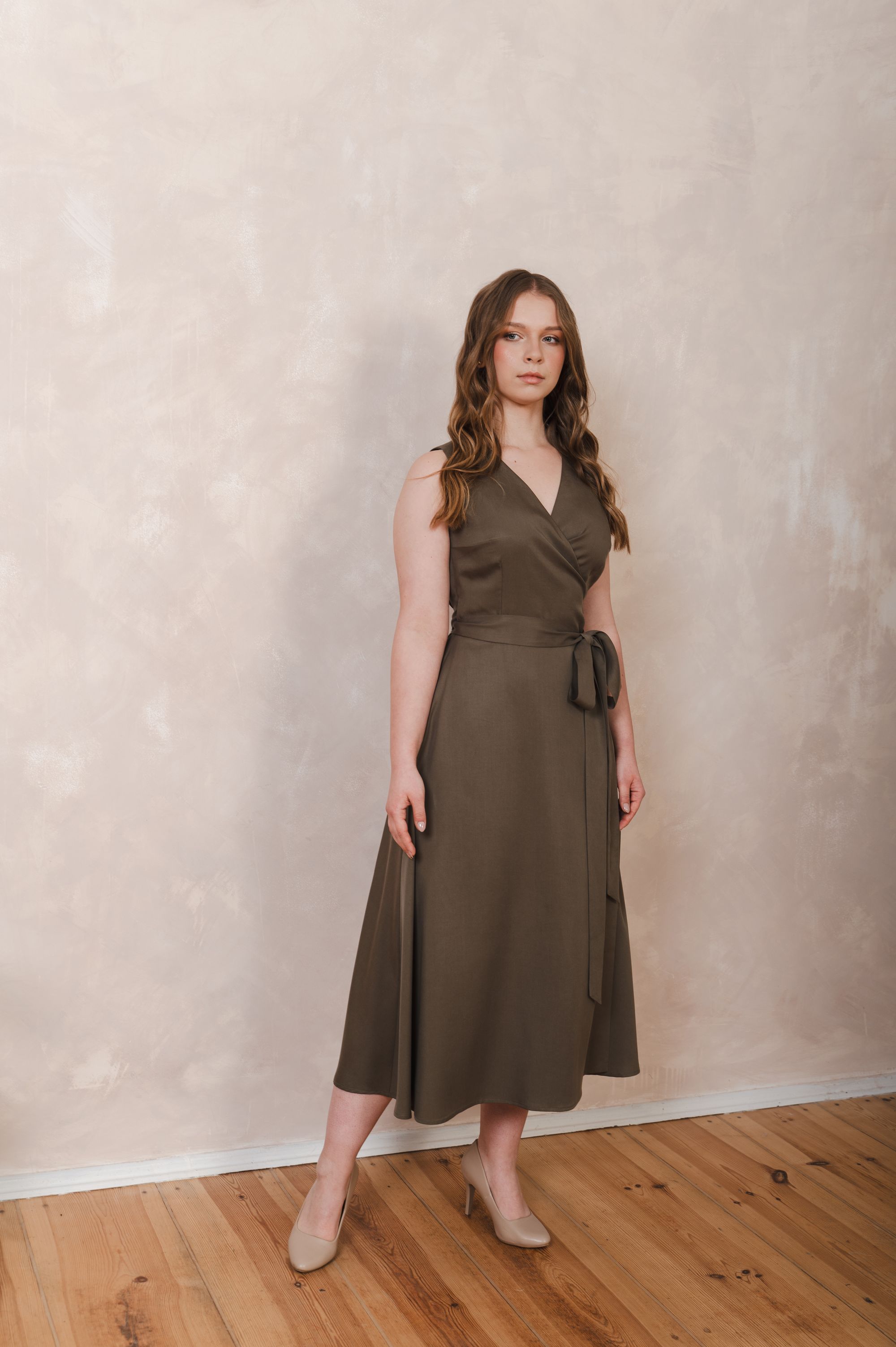 'Elegant Aura' dress in khaki