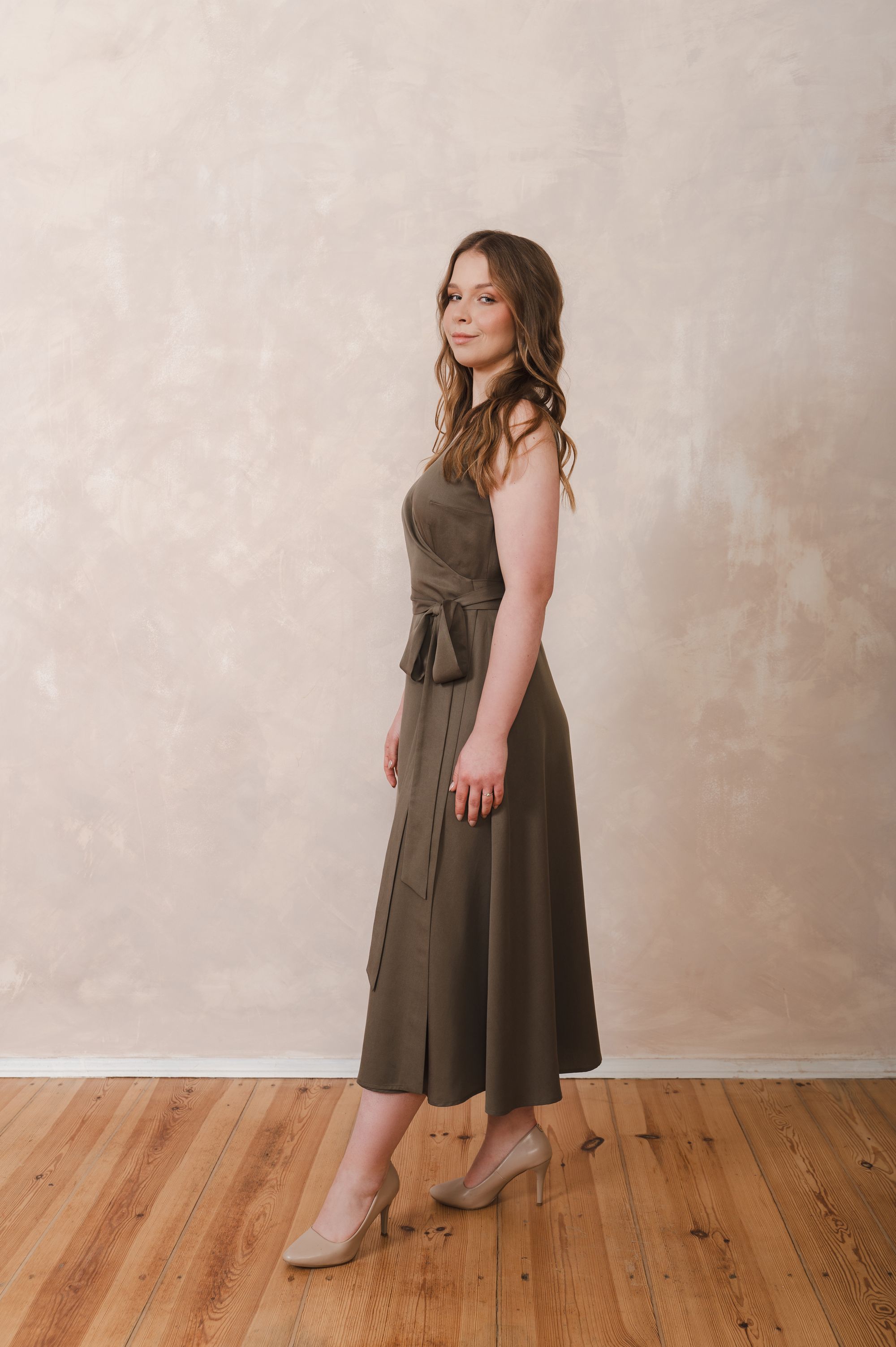 'Elegant Aura' dress in khaki